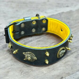 Ornamental collar &quot;Yellow Wolf&quot;